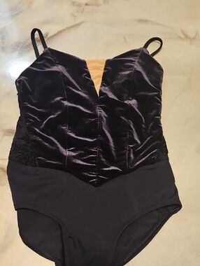 Nikolay Adult Medium Black Leotard